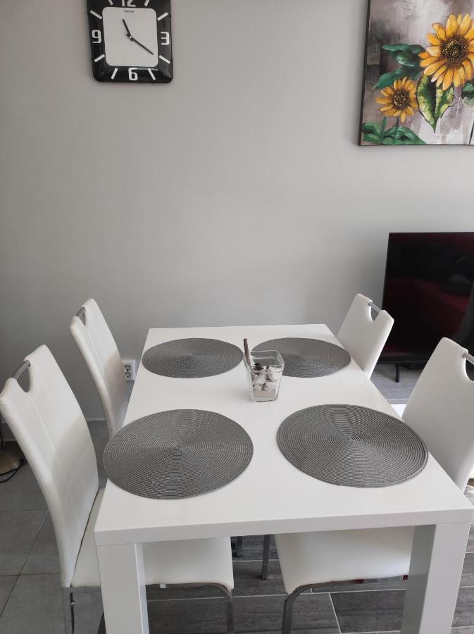 Apartment Mojca 보베츠 외부 사진